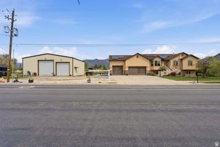 445 S SUNSET DR, Kaysville, UT 84037