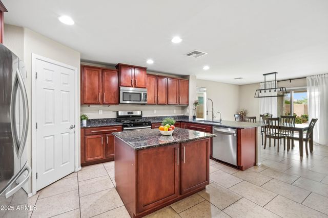 6525 W GEORGETOWN Way, Florence, AZ 85132