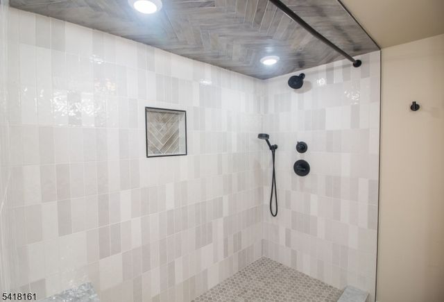 625 Park Ave, East Orange City, NJ 07017