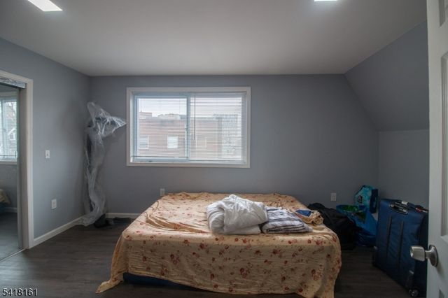 625 Park Ave, East Orange City, NJ 07017