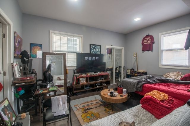 625 Park Ave, East Orange City, NJ 07017