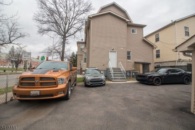 625 Park Ave, East Orange City, NJ 07017