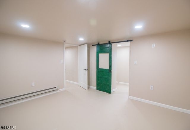 625 Park Ave, East Orange City, NJ 07017