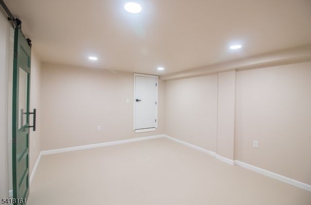 625 Park Ave, East Orange City, NJ 07017