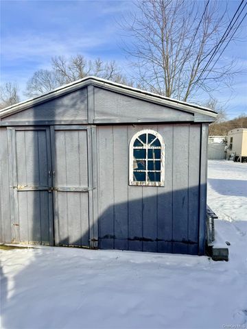 63 Tanglewood Road, Hopewell Junction, NY 12533