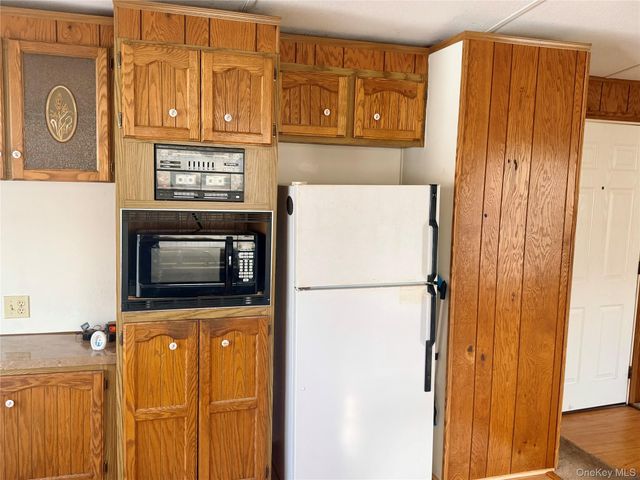 63 Tanglewood Road, Hopewell Junction, NY 12533