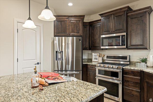 870 N CATALPA DR, Washington, UT 84780