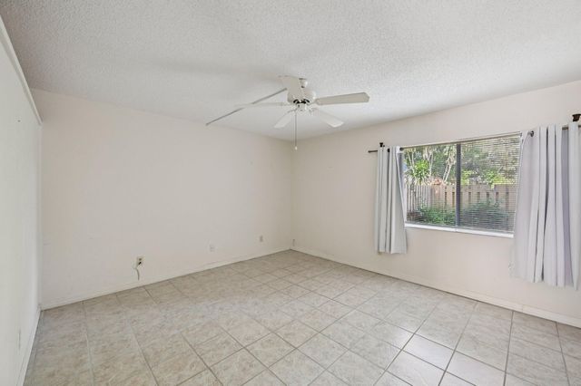 1501 NE 13th Terrace H1, Jensen Beach, FL 34957