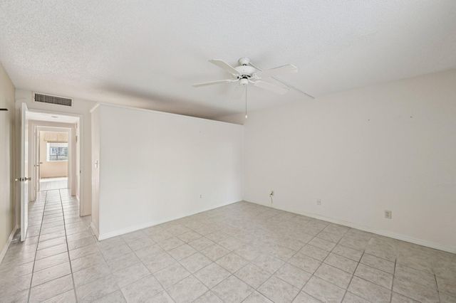1501 NE 13th Terrace H1, Jensen Beach, FL 34957