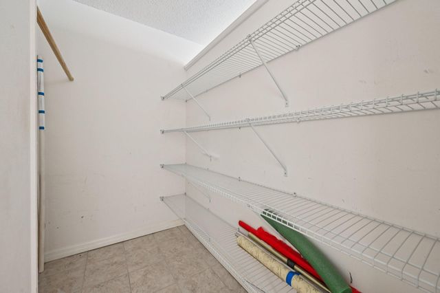 1501 NE 13th Terrace H1, Jensen Beach, FL 34957