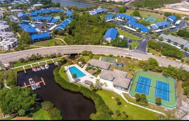 1501 NE 13th Terrace H1, Jensen Beach, FL 34957