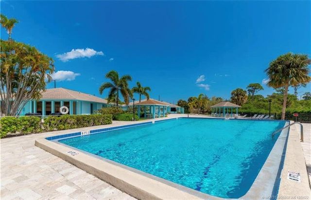 1501 NE 13th Terrace H1, Jensen Beach, FL 34957
