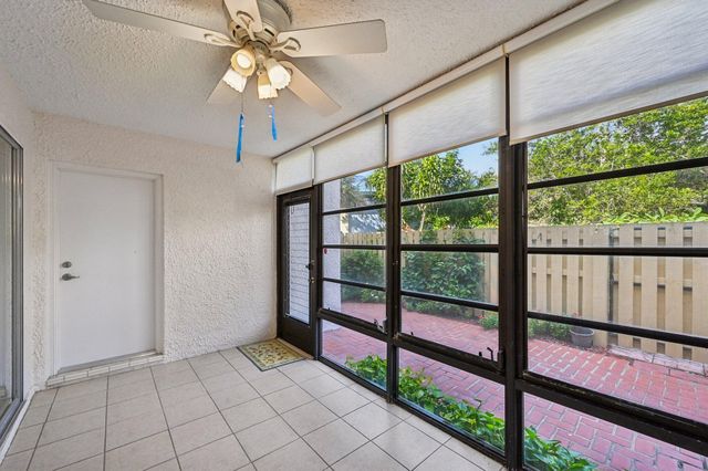 1501 NE 13th Terrace H1, Jensen Beach, FL 34957