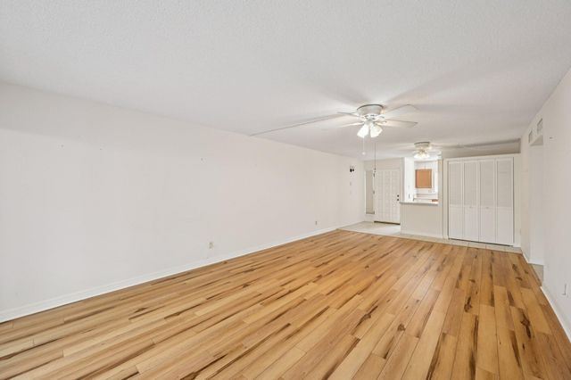 1501 NE 13th Terrace H1, Jensen Beach, FL 34957