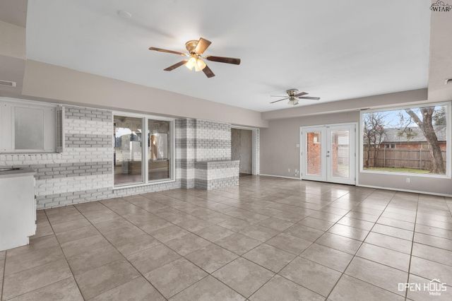 4804 AUGUSTA LANE, Wichita Falls, TX 76302