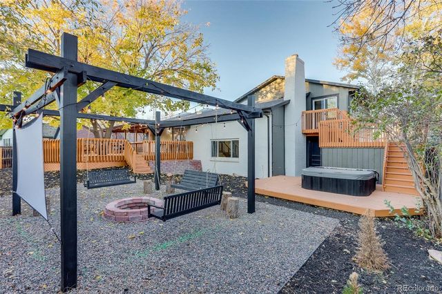 8475 Quay Drive, Arvada, CO 80003