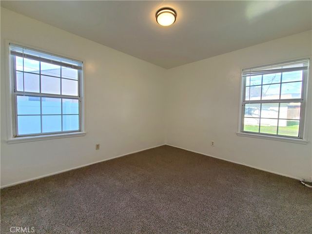 686 Courtland Drive, San Bernardino, CA 92405