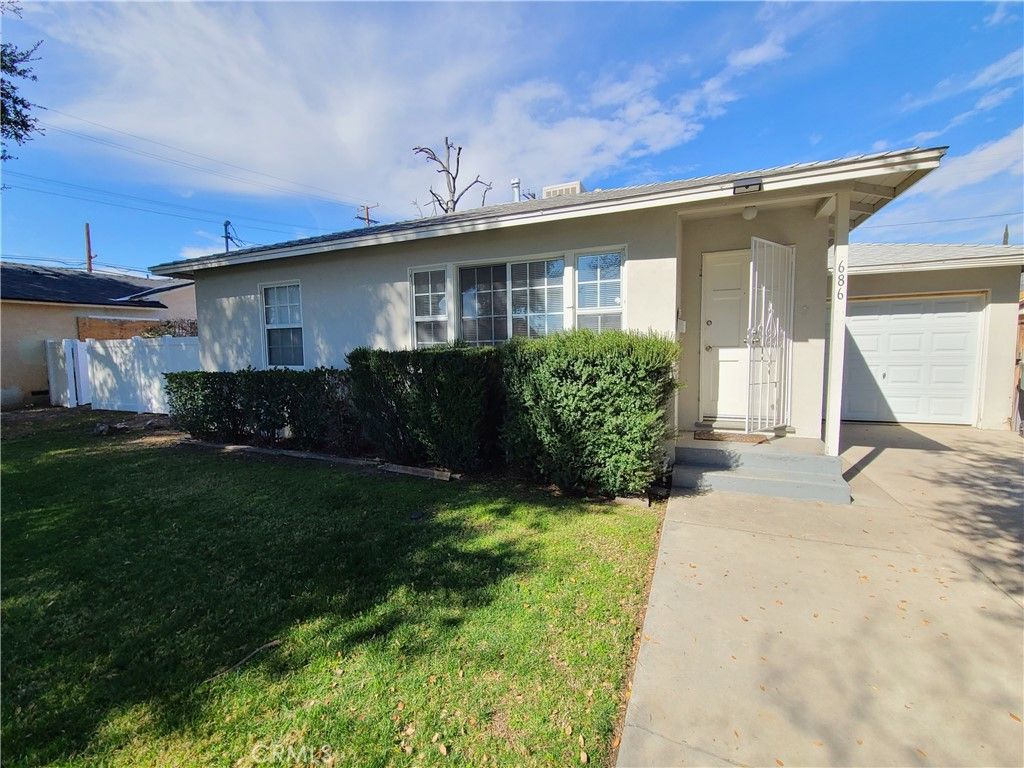 686 Courtland Drive, San Bernardino, CA 92405