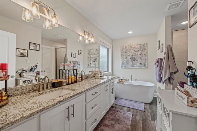 112 Amanda Avenue, Bullard, TX 75757