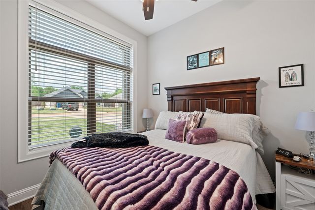 112 Amanda Avenue, Bullard, TX 75757