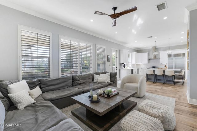 6140 Deerhill Road, Oak Park, CA 91377