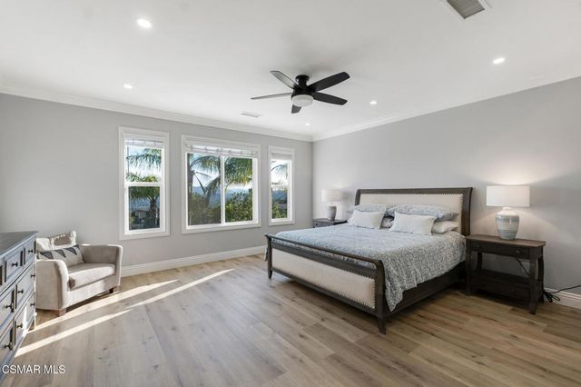 6140 Deerhill Road, Oak Park, CA 91377