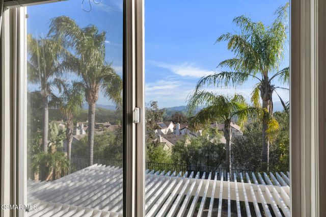 6140 Deerhill Road, Oak Park, CA 91377