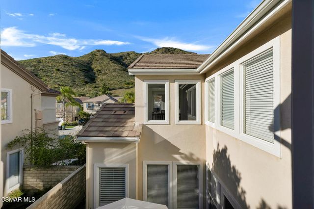 6140 Deerhill Road, Oak Park, CA 91377