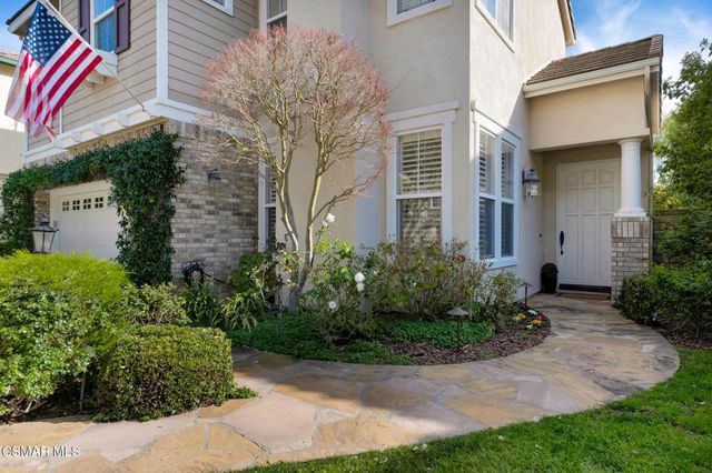 6140 Deerhill Road, Oak Park, CA 91377