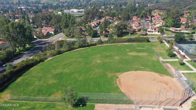 6140 Deerhill Road, Oak Park, CA 91377