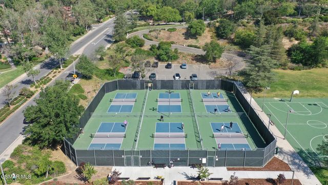 6140 Deerhill Road, Oak Park, CA 91377