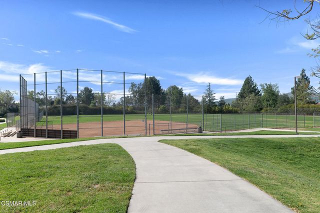 6140 Deerhill Road, Oak Park, CA 91377