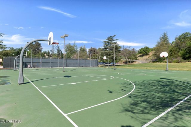 6140 Deerhill Road, Oak Park, CA 91377