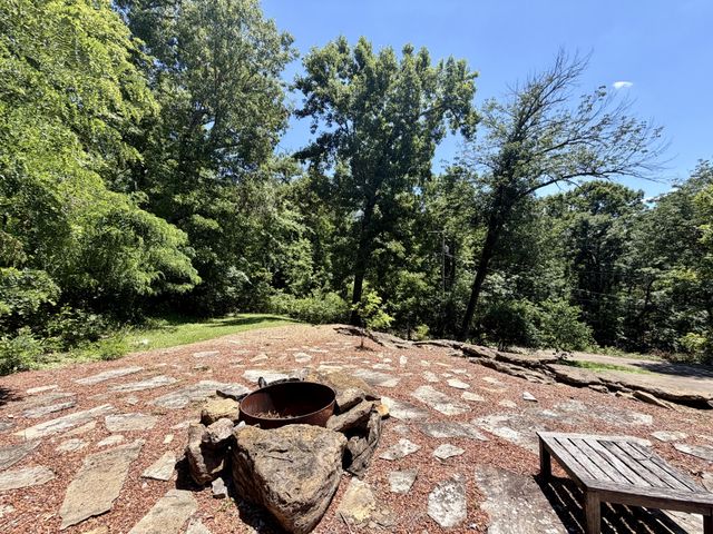 600 Vanoke Dr, Madison, TN 37115