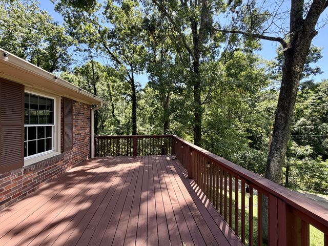 600 Vanoke Dr, Madison, TN 37115
