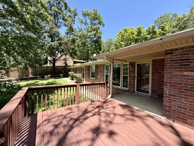 600 Vanoke Dr, Madison, TN 37115