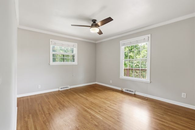 600 Vanoke Dr, Madison, TN 37115