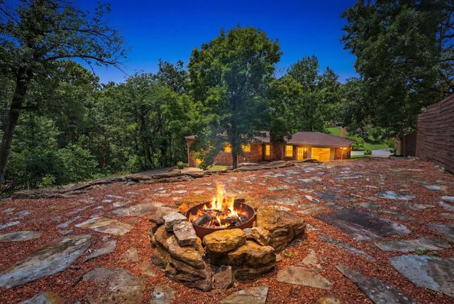 600 Vanoke Dr, Madison, TN 37115