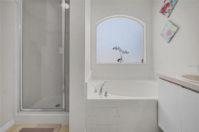 14235 SUN BAY DRIVE, Orlando, FL 32824