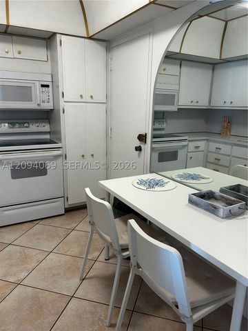 1950 S Ocean Dr 9K, Hallandale Beach, FL 33009