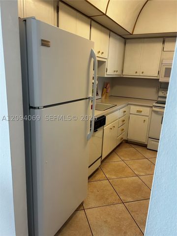 1950 S Ocean Dr 9K, Hallandale Beach, FL 33009
