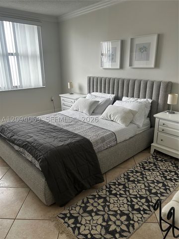 1950 S Ocean Dr 9K, Hallandale Beach, FL 33009