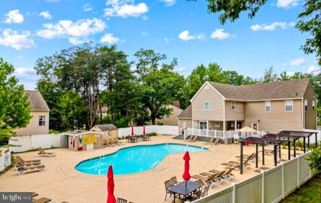 1402 TRISTRAM CIR, Mantua, NJ 08051
