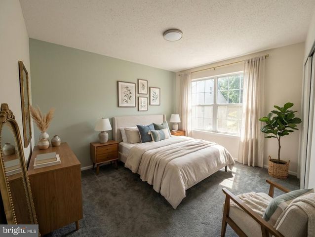 1402 TRISTRAM CIR, Mantua, NJ 08051