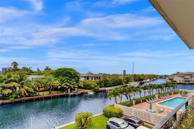 401 Golden Isles Dr 307, Hallandale Beach, FL 33009