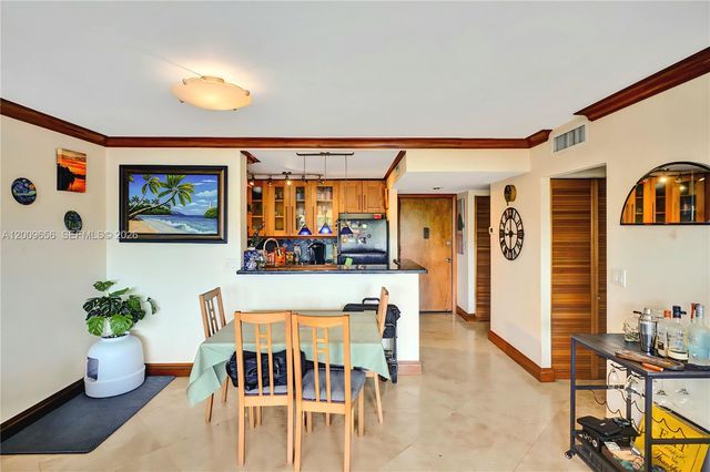 401 Golden Isles Dr 307, Hallandale Beach, FL 33009