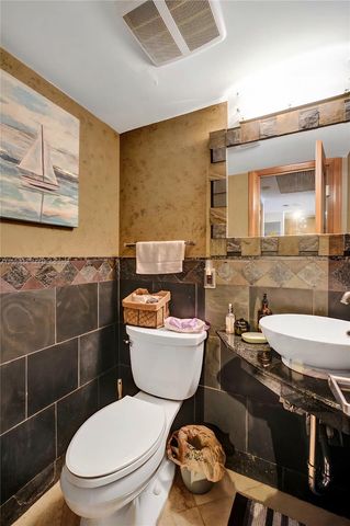 401 Golden Isles Dr 307, Hallandale Beach, FL 33009