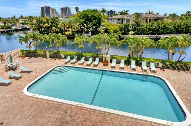 401 Golden Isles Dr 307, Hallandale Beach, FL 33009