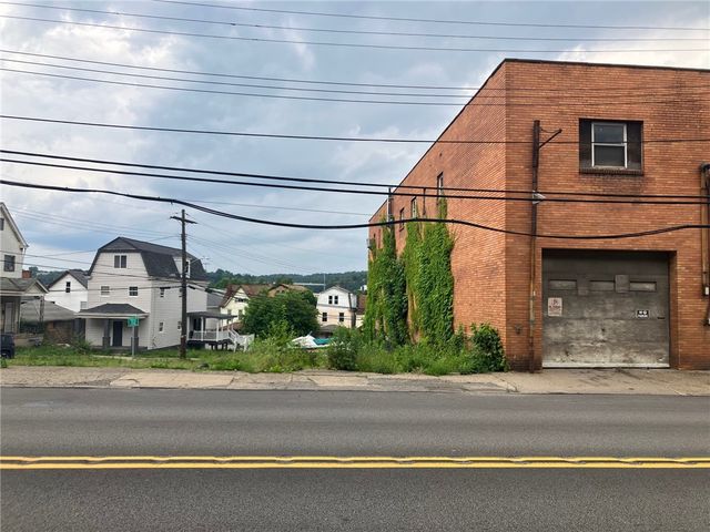 842 Island Ave, Mckees Rocks, PA 15136