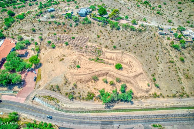 2021 W DOBBINS Road -, Phoenix, AZ 85041